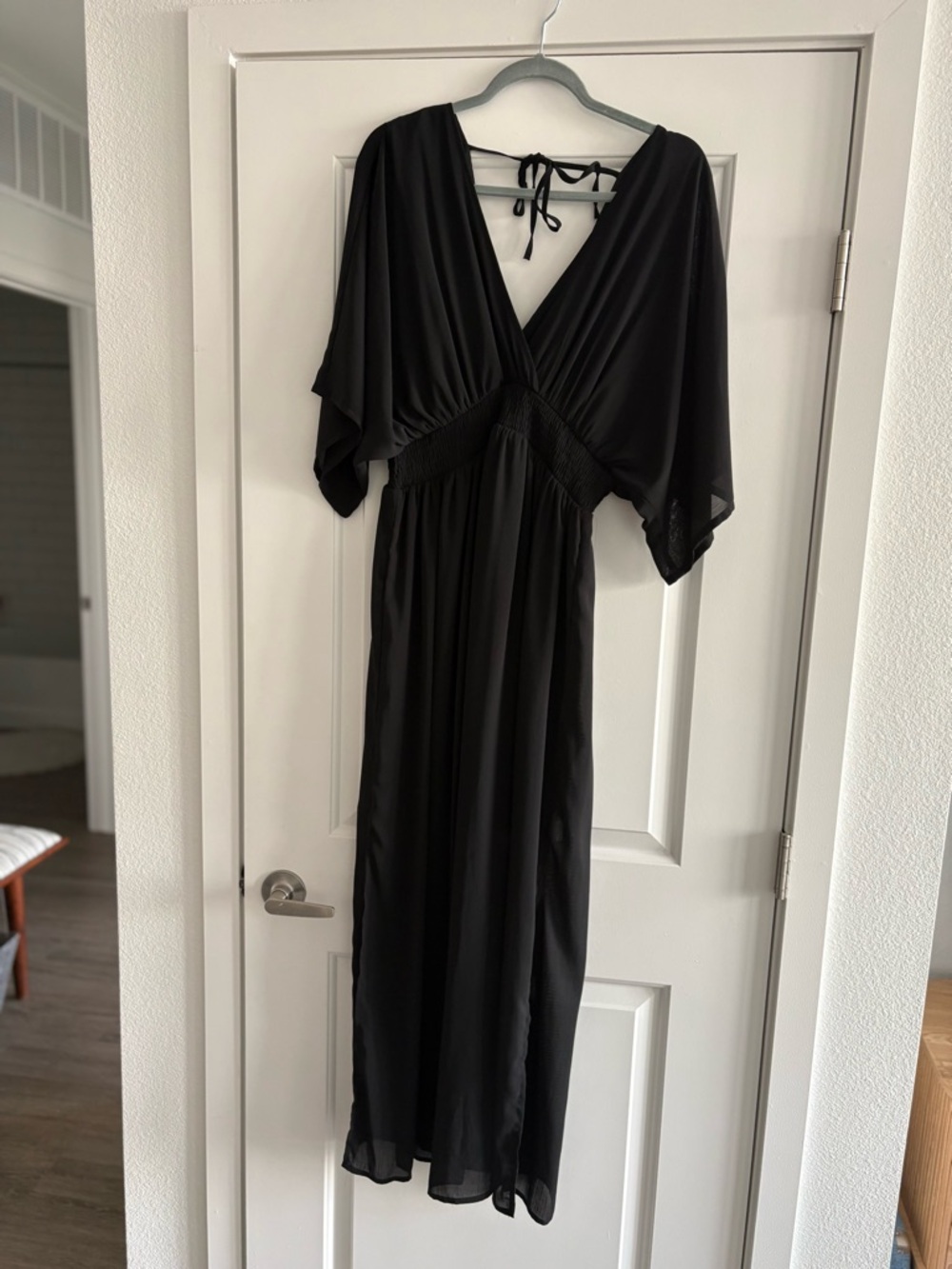 Elegant Black Maxi Dress with V-Neck and Tie Back